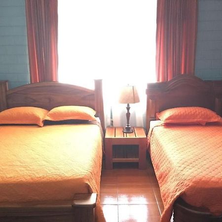 Sura Bed And Breakfast 聖荷西 外观 照片