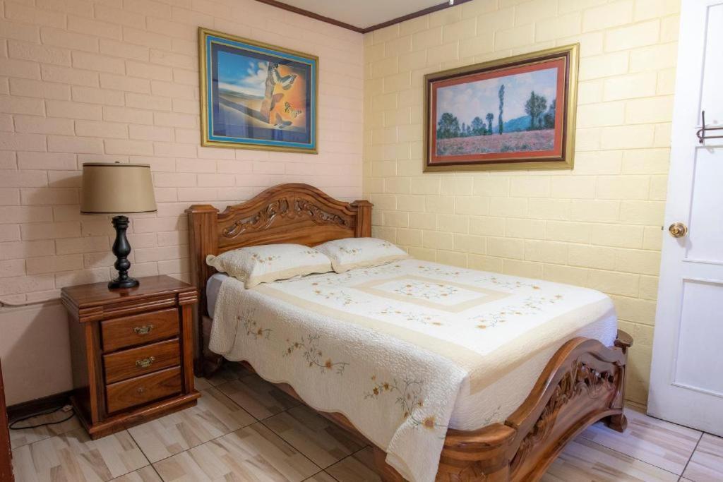 Sura Bed And Breakfast 聖荷西 外观 照片